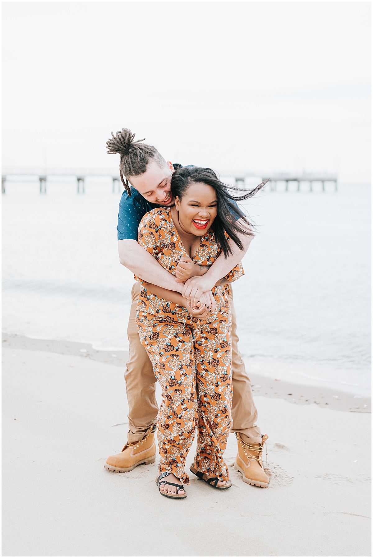 pregnancy announcement photoshoot