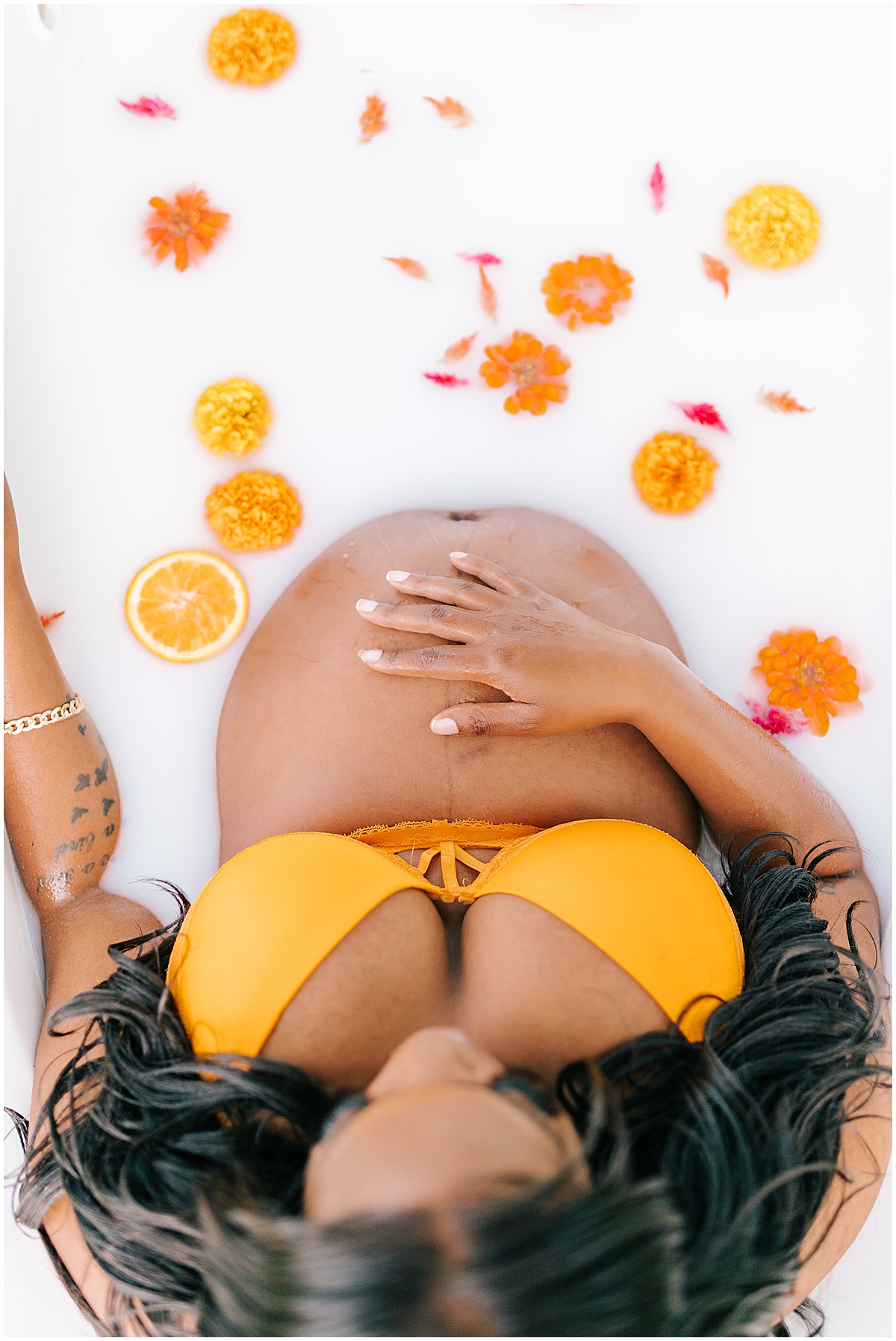 Milk Bath Maternity Photoshoot | Keaira Outdoor Portraits