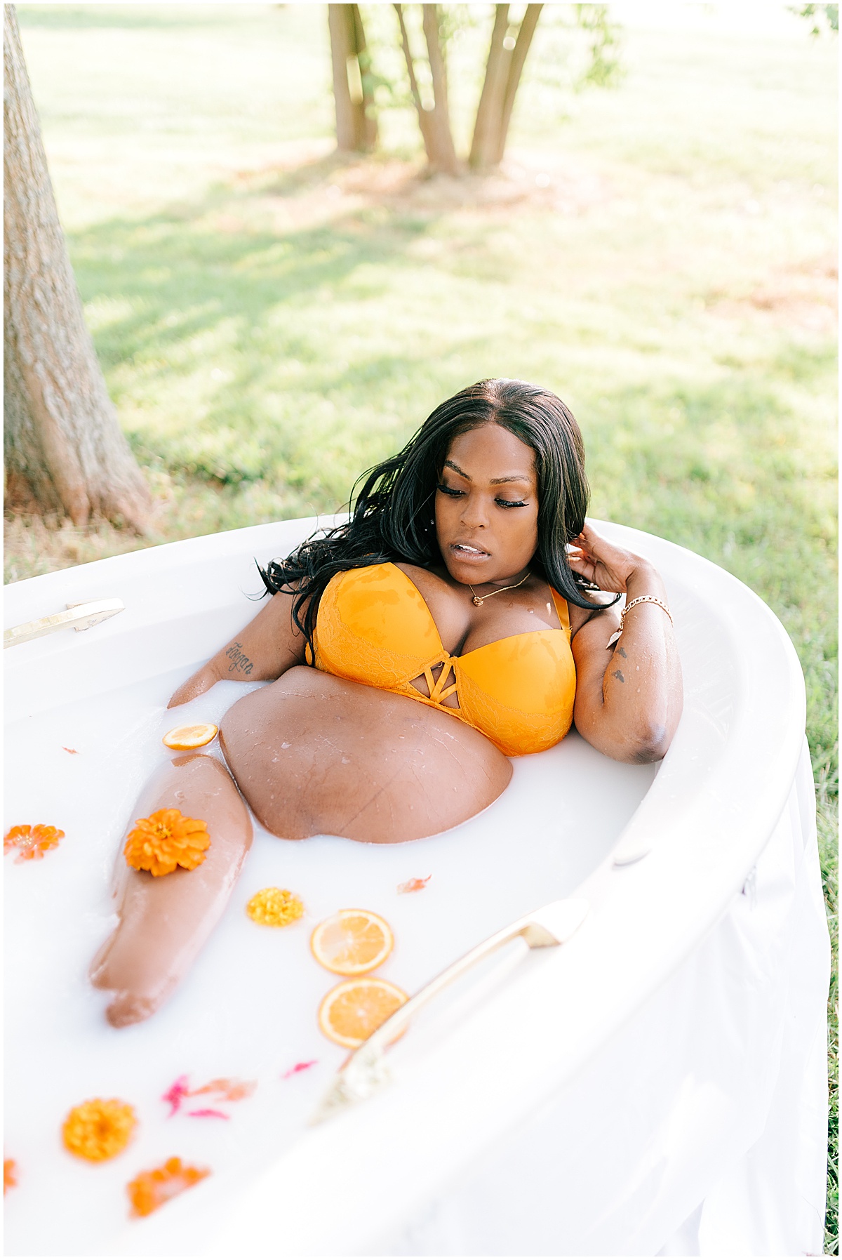 Milk Bath Maternity Photoshoot | Keaira Outdoor Portraits