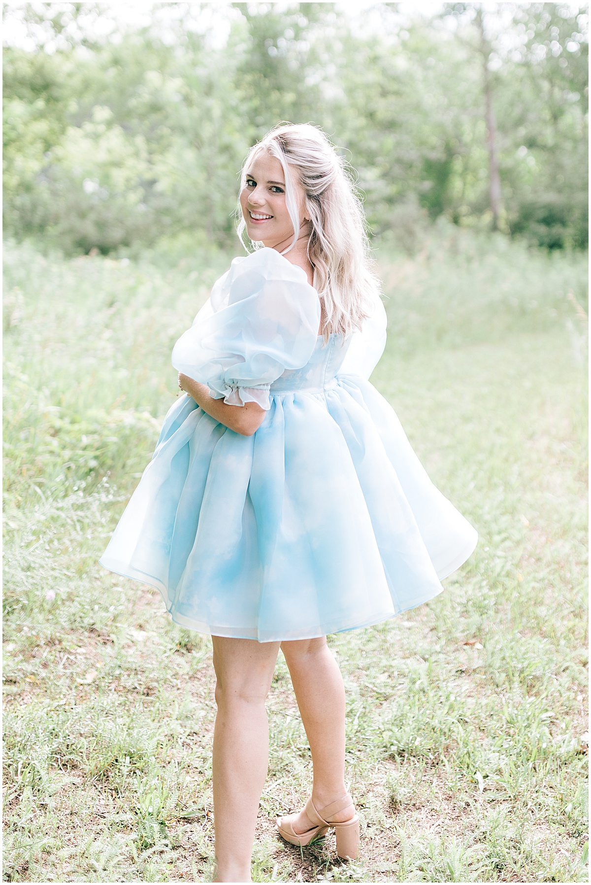 outdoor maternity portraits