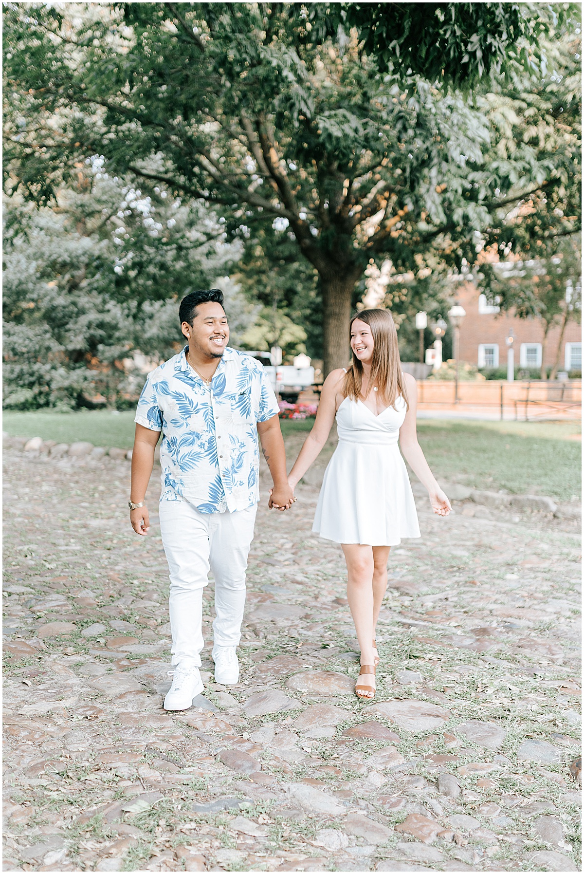 anniversary couple portraits outdoor in Delaware