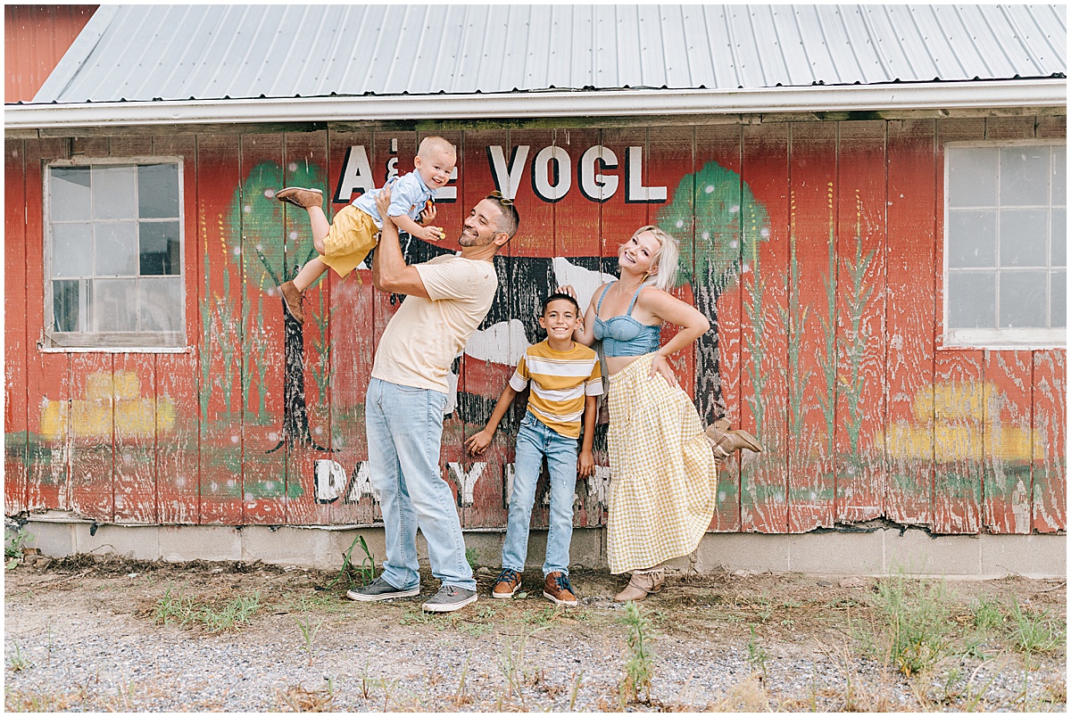 1st Rodeo Birthday Portraits for Arrow's birthday party in ubly Michigan