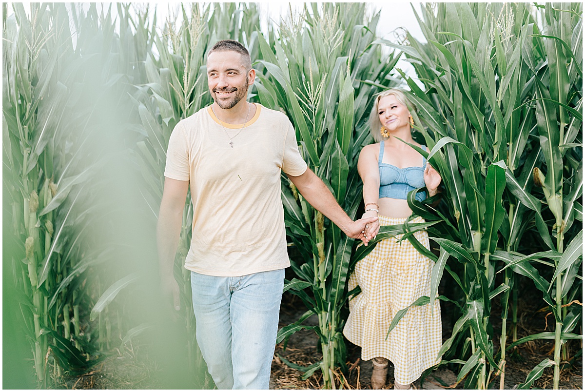 family farm portraits in Harrington Delaware of Renada and Robbie at their family's farm property